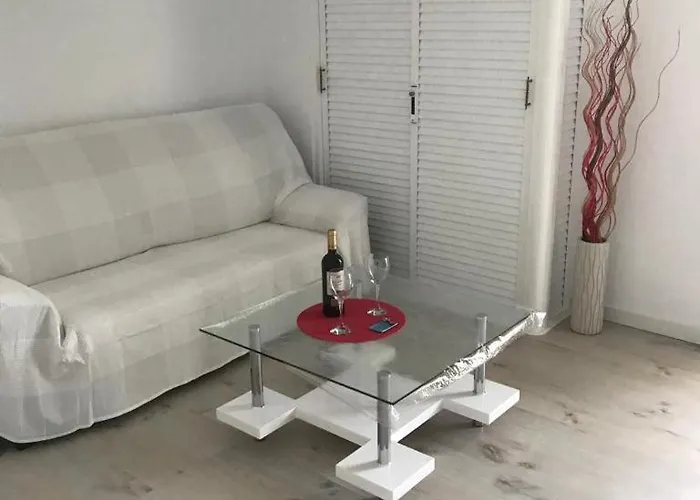 Carihuela Apartment *